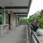 The Highlander Inn