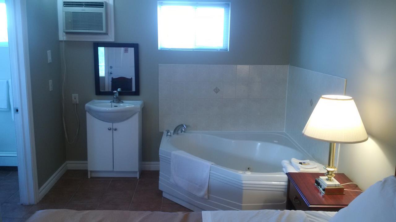 Inn The Highlander Niagara Falls